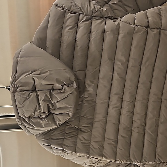 VUORI Steadfast Full Zip Hooded Jacket ~ Balsam XL NWT - Picture 11 of 16